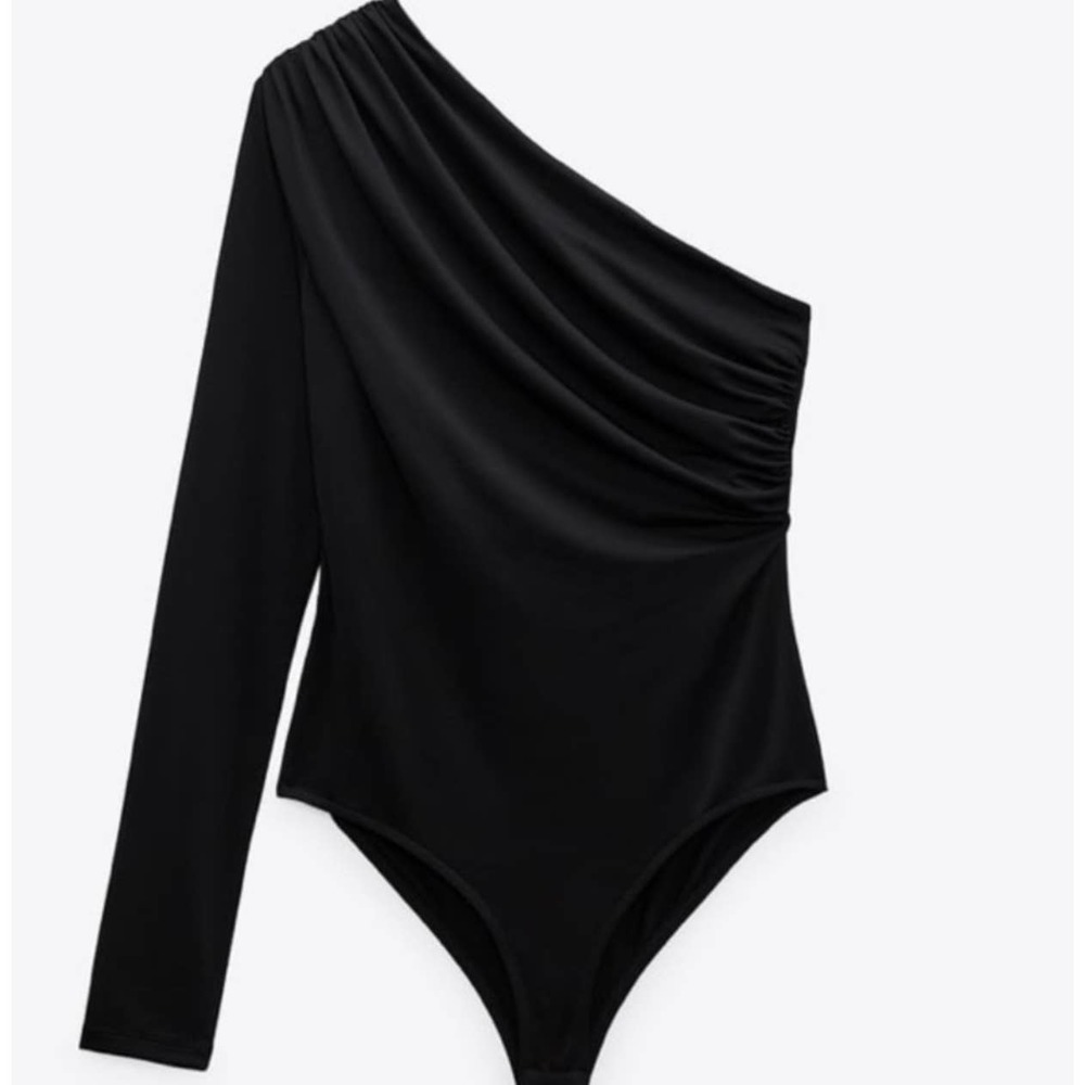 Zara One Sleeve Ruched Bodysuit Black Womens Size Small